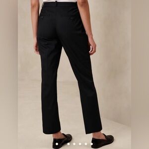 Banana Republic "Avery" 8 Petite Pants
